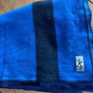 Vintage L.L. Bean Wool Hudson Style Full/Queen sized blanket